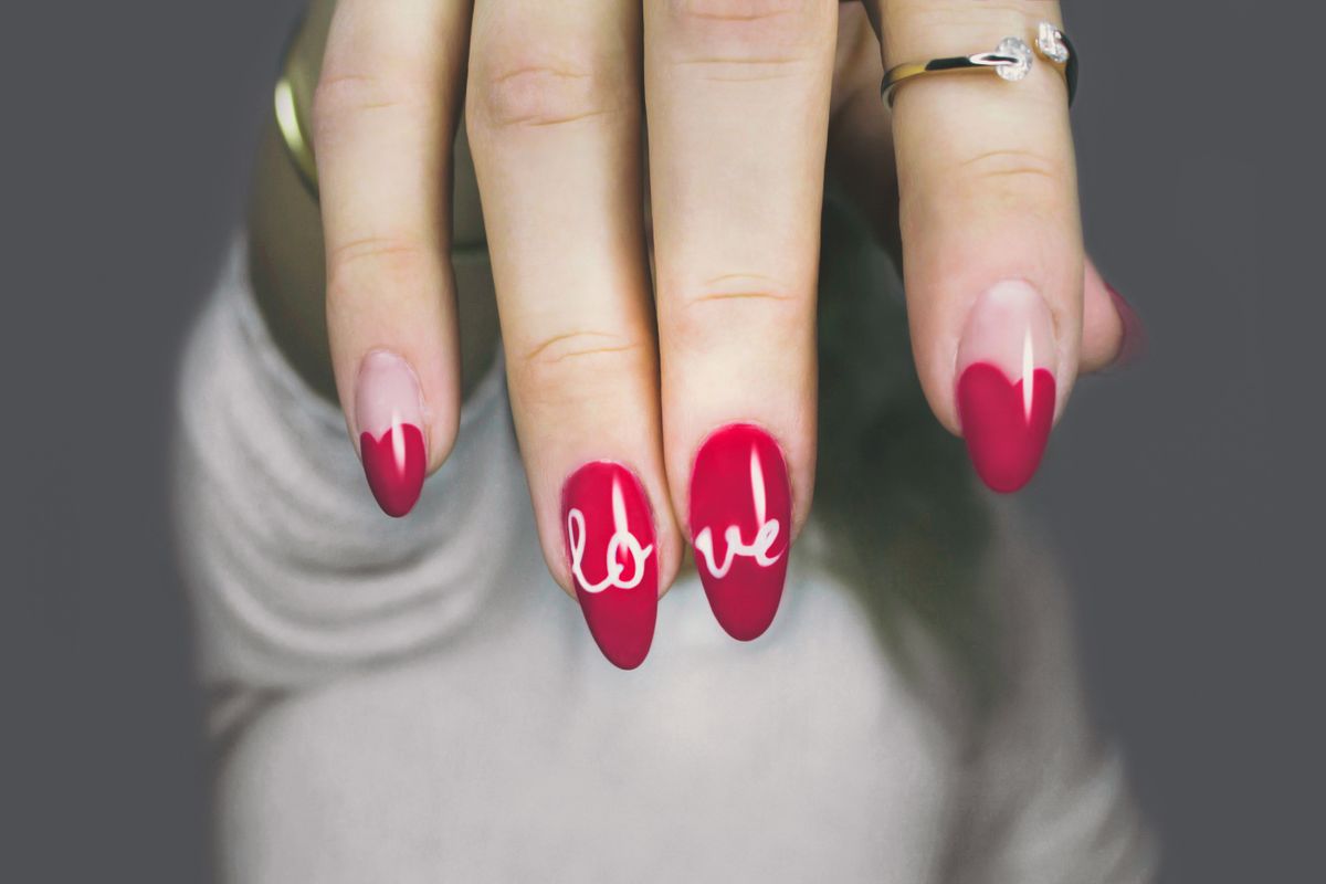 Nail art at Maverick Nails, Pilsen